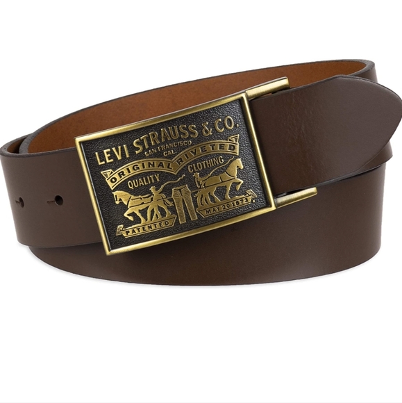 New Levi's Straus leather belt and belt buckle - Picture 1 of 6